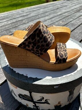 Italian Shoemakers Leopard-Print Cork Wedge Slides